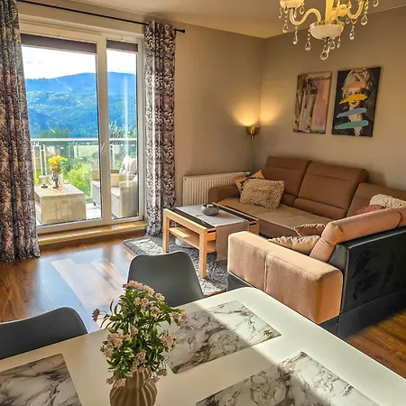 아파트 Panorama 비스와